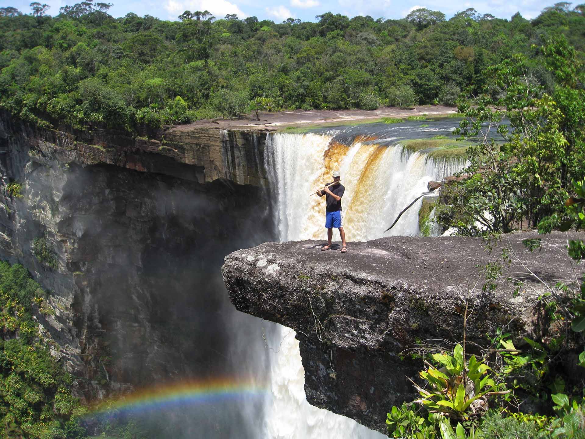 Guyana - Kerry Kriger Bansuri Bamboo Flute Kaieteur Falls 2008-1920
