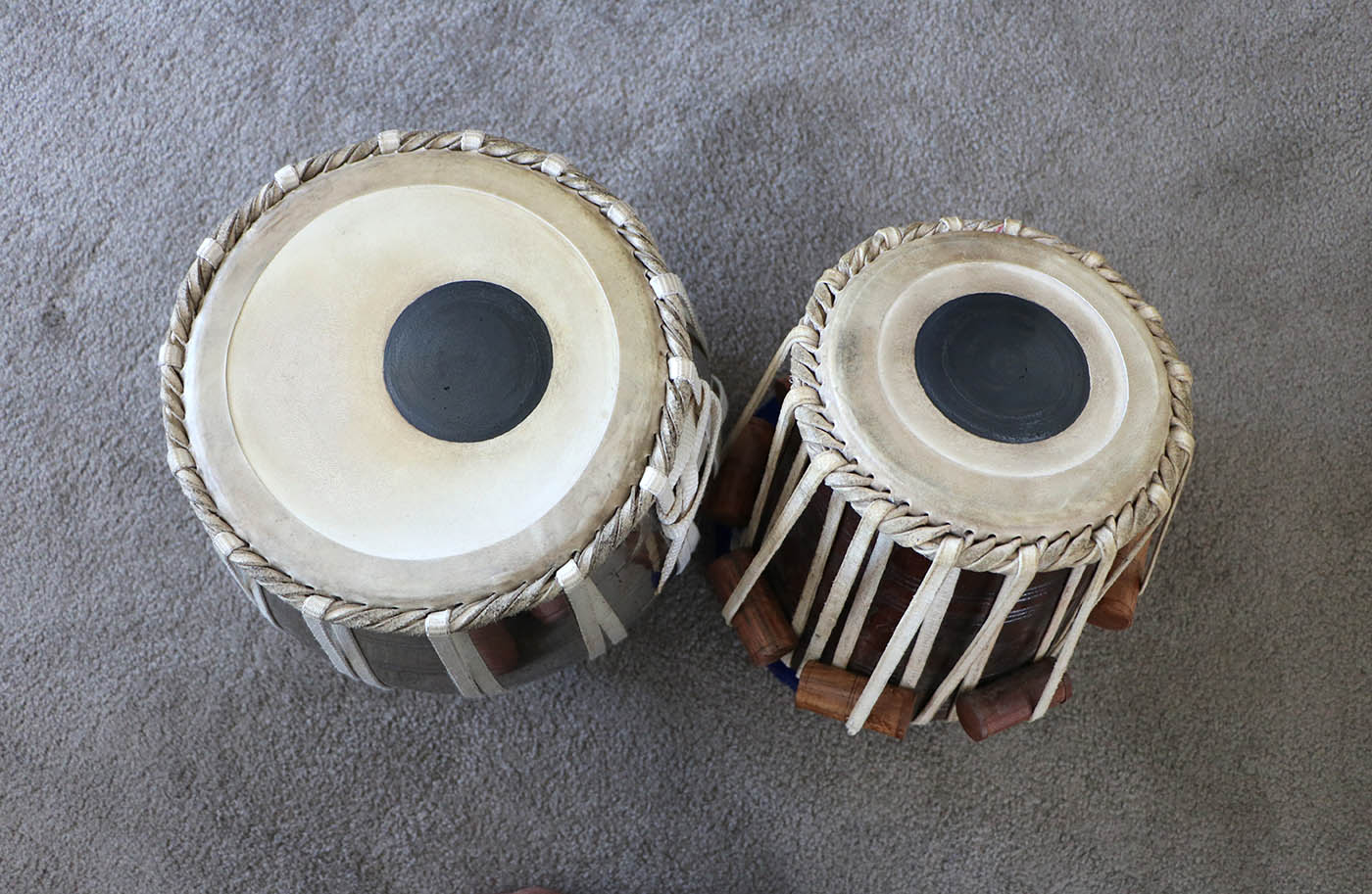 Tabla Overhead Photo